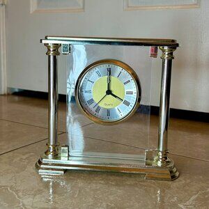 Vintage PS Quartz Crystal Table/Mantle Clock